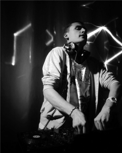 альбом Neuroq-Discography в формате FLAC скачать торрент